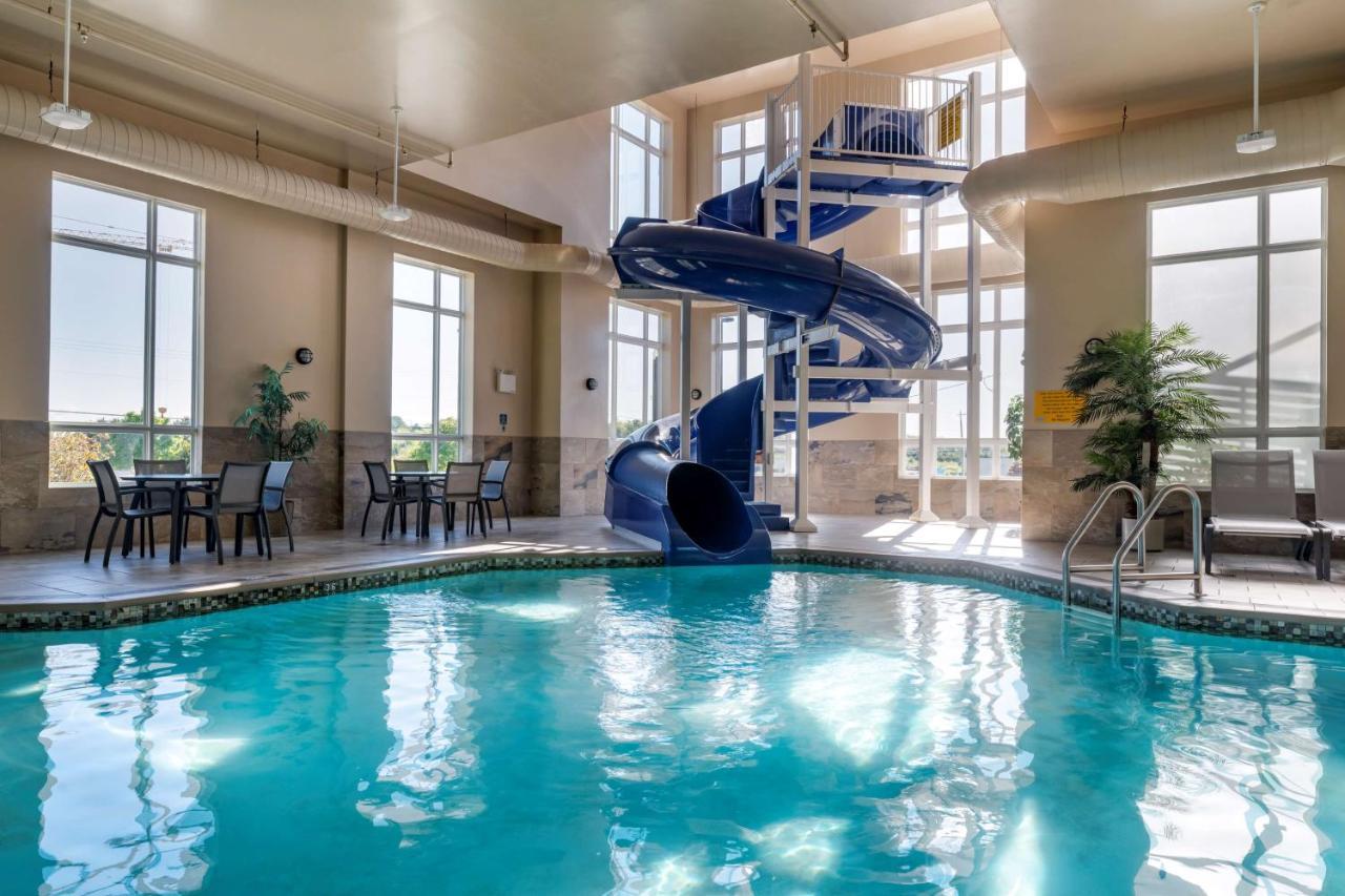 Best Western Plus Bridgewater Hotel & Convention Centre Экстерьер фото