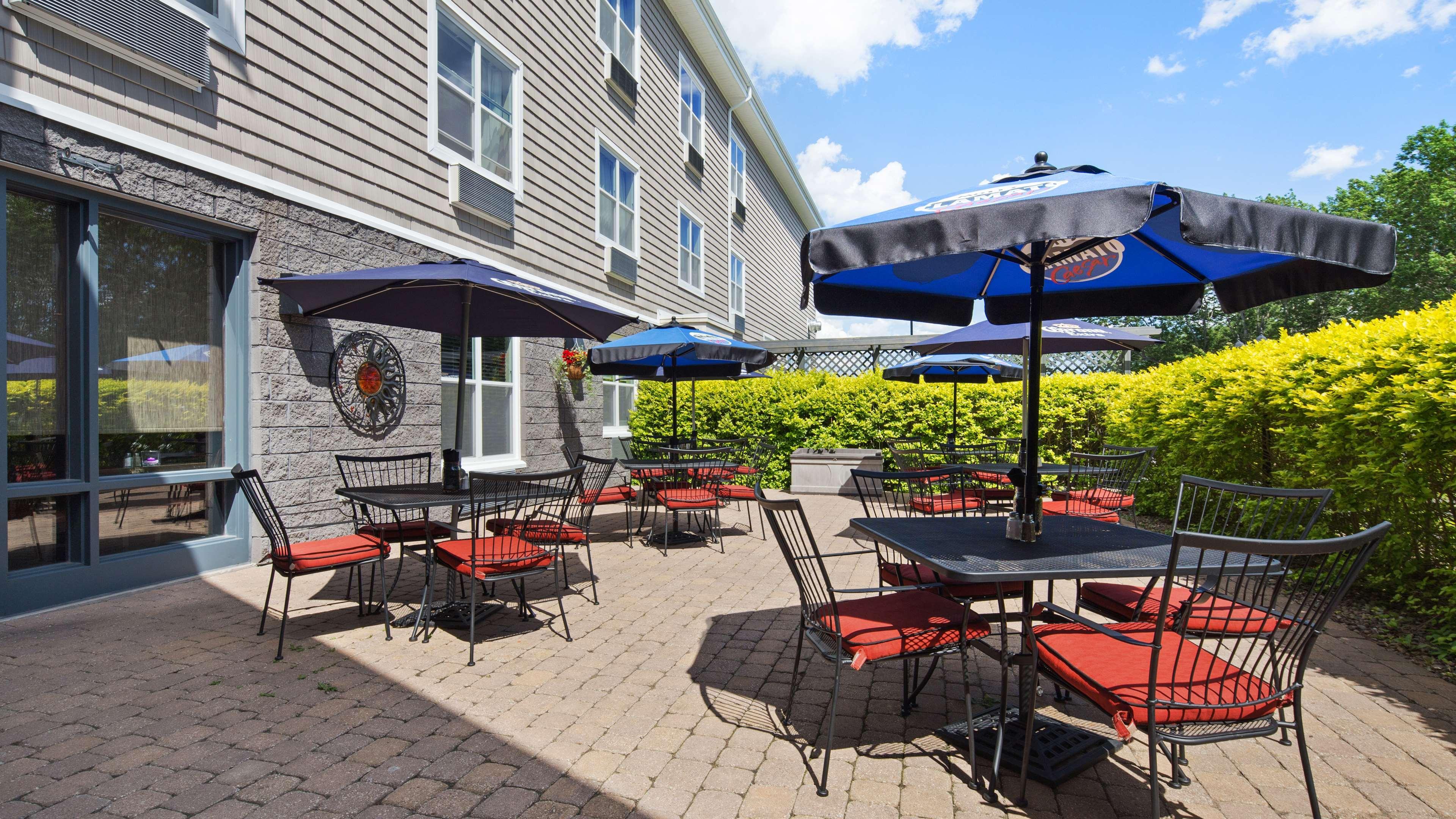 Best Western Plus Bridgewater Hotel & Convention Centre Экстерьер фото