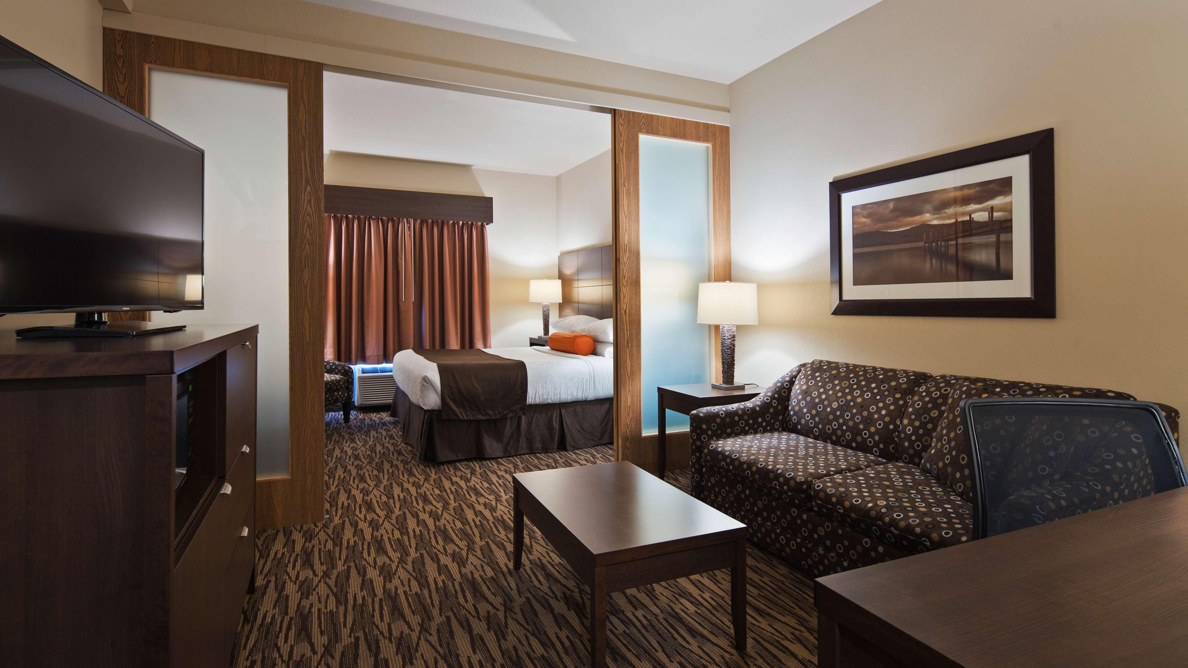 Best Western Plus Bridgewater Hotel & Convention Centre Экстерьер фото